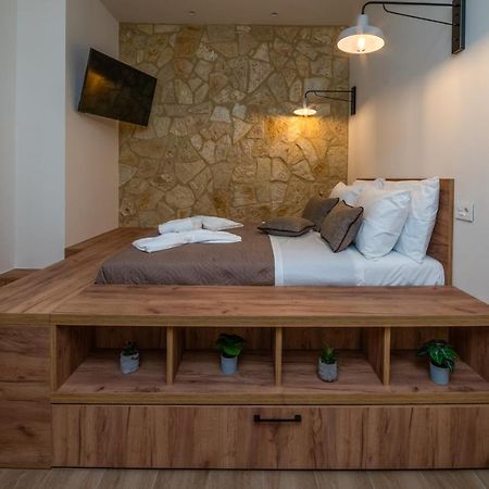 Melitta'S Luxury Apartments Anthousa  Bagian luar foto