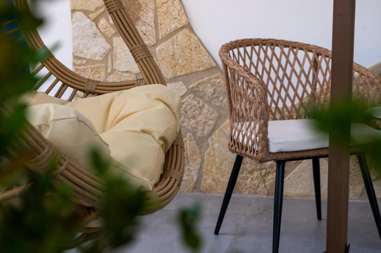 Melitta'S Luxury Apartments Anthousa  Bagian luar foto
