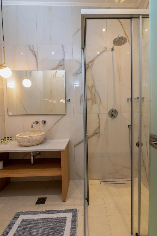 Melitta'S Luxury Apartments Anthousa  Bagian luar foto